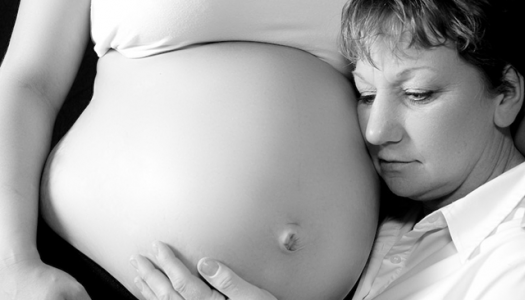 Wie licht je in over je zwangerschap?